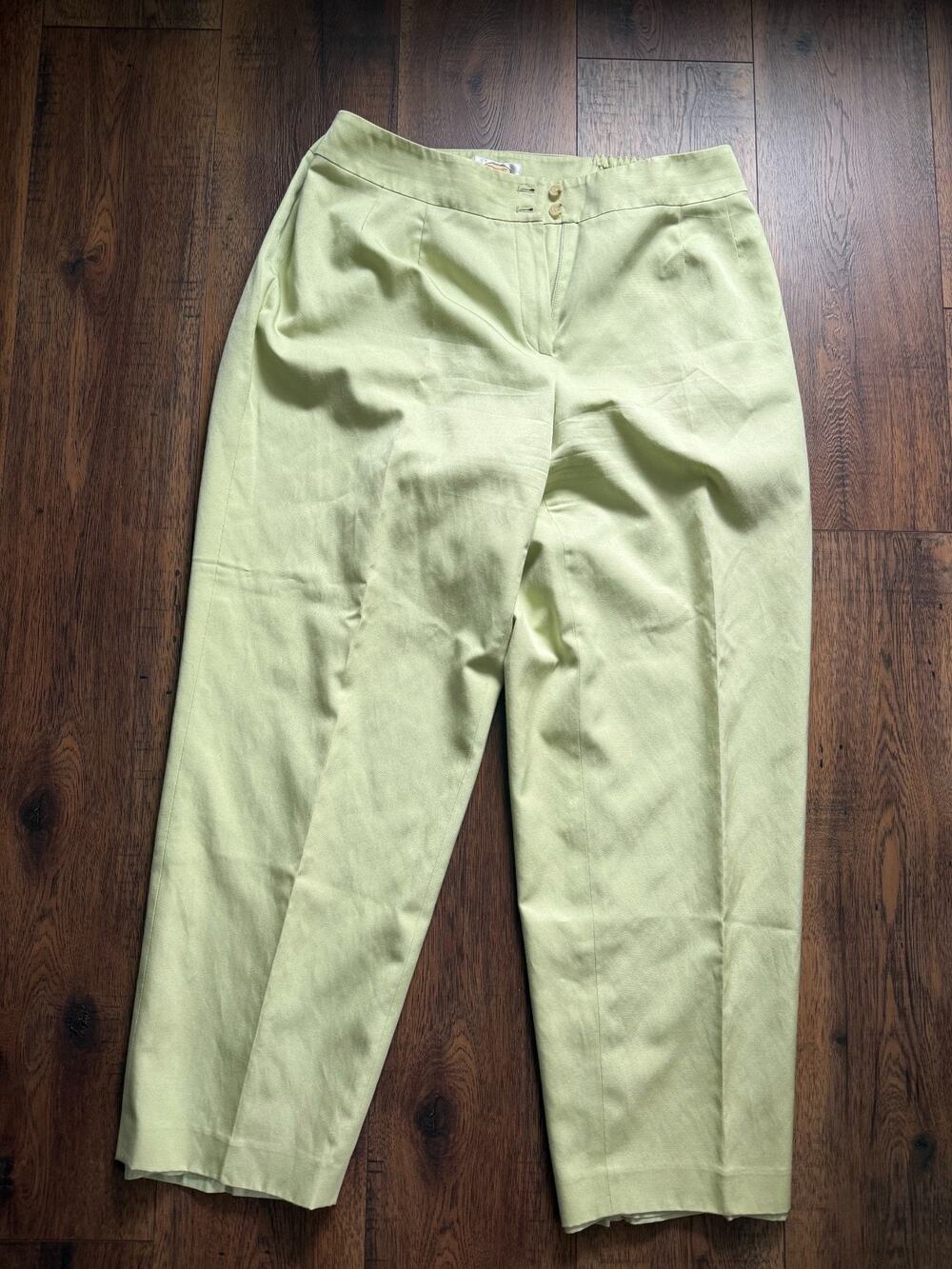 Vintage Talbots Woman Size 16W Green Silk Cotton Blend Pleated Tapered Pants